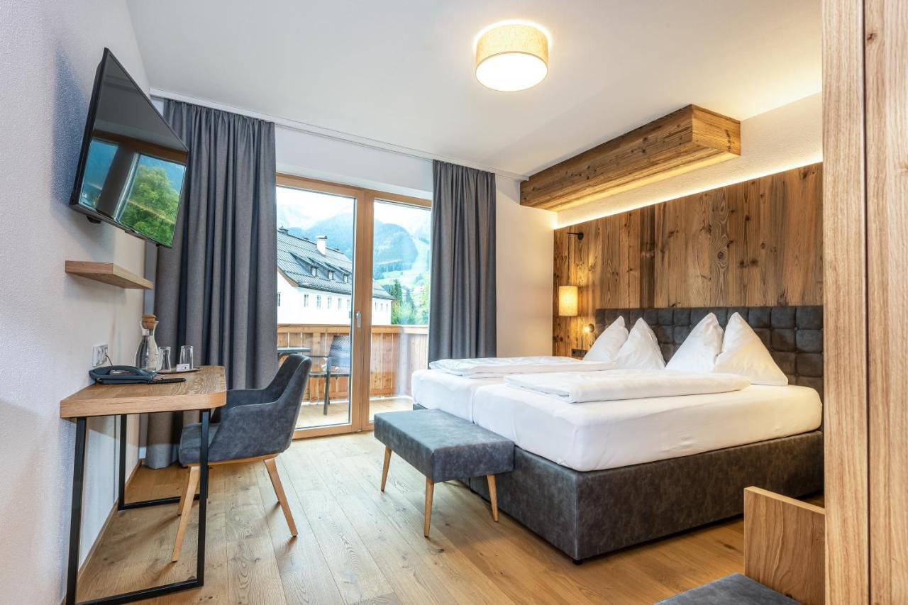 Hotel Goldener Stern Abtenau Kültér fotó