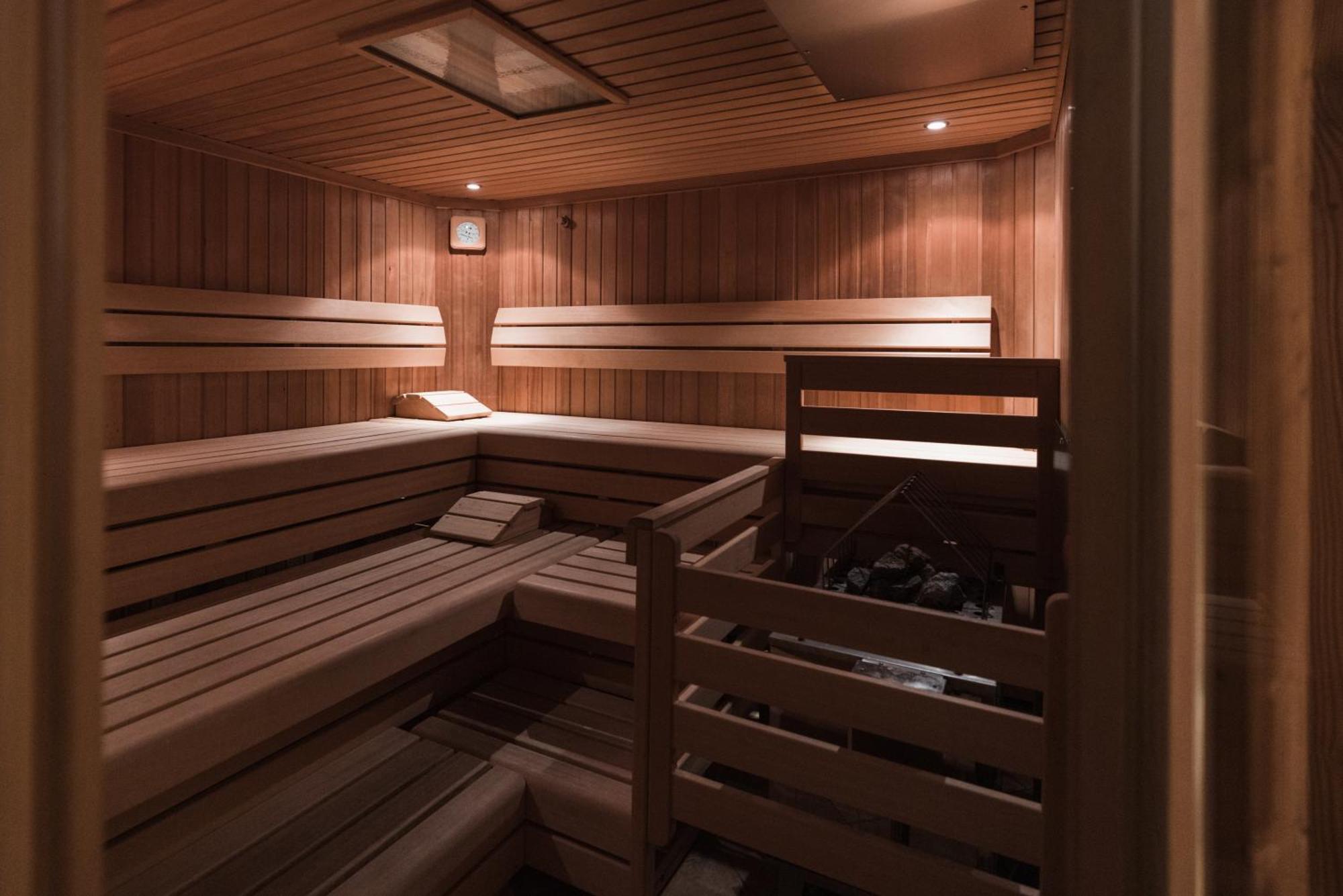 Hotel Goldener Stern Abtenau Kültér fotó